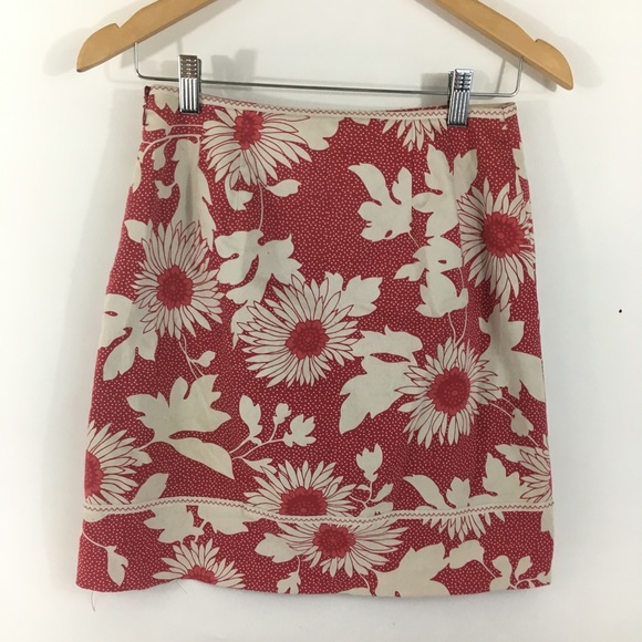 Red floral vintage Anne Taylor loft pretty skirt! - Picture 3 of 7